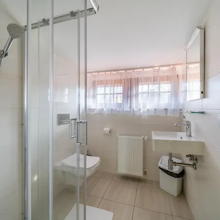 Alojamento de Acomodação e Pequeno-almoço Patria Karpacz