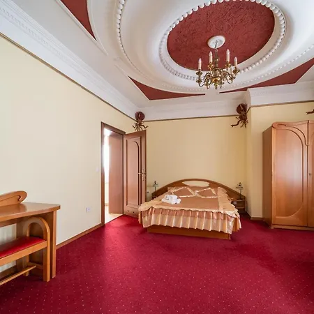 Patria Frühstückspension 4*